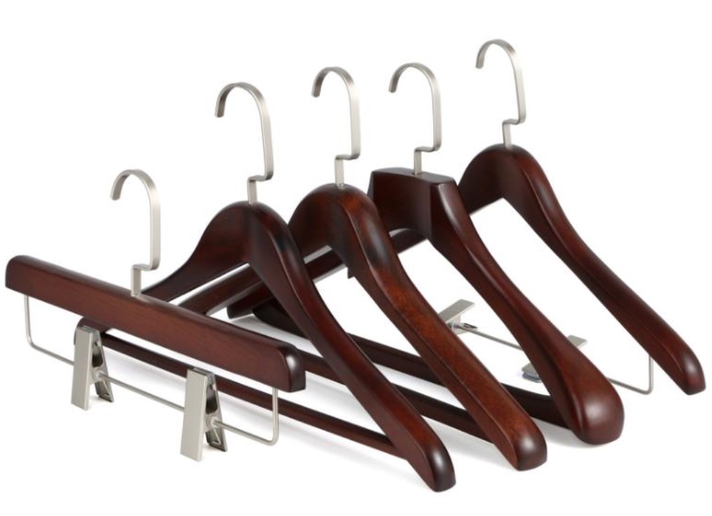 Percha de madera con clips color rojo 45cm