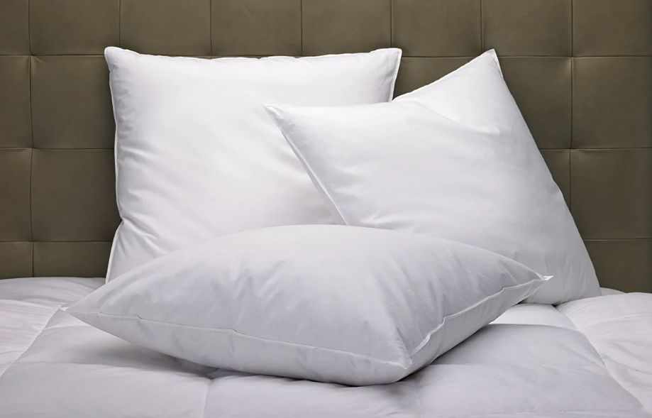 Almohadas hoteleras